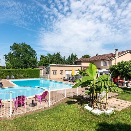 Hotel Camping maeva Escapades Le Domaine du Cèdre à Rivières Extérieur photo