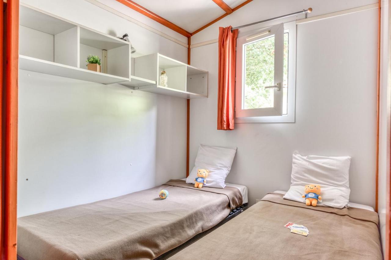 Hotel Camping maeva Escapades Le Domaine du Cèdre à Rivières Extérieur photo