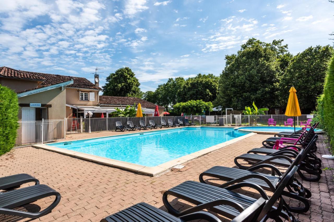 Hotel Camping maeva Escapades Le Domaine du Cèdre à Rivières Extérieur photo