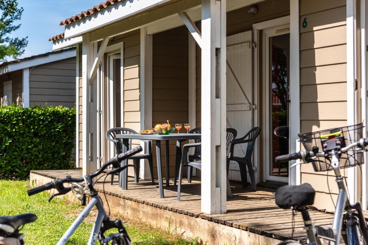 Hotel Camping maeva Escapades Le Domaine du Cèdre à Rivières Extérieur photo