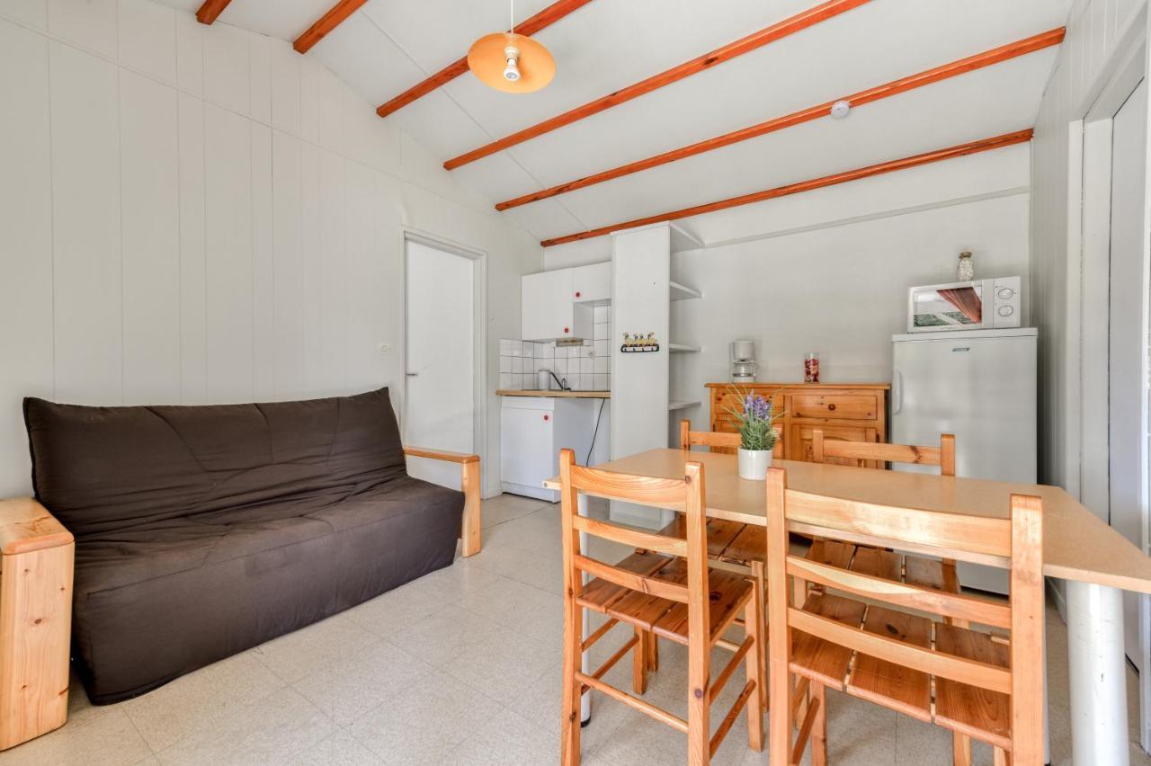 Hotel Camping maeva Escapades Le Domaine du Cèdre à Rivières Extérieur photo