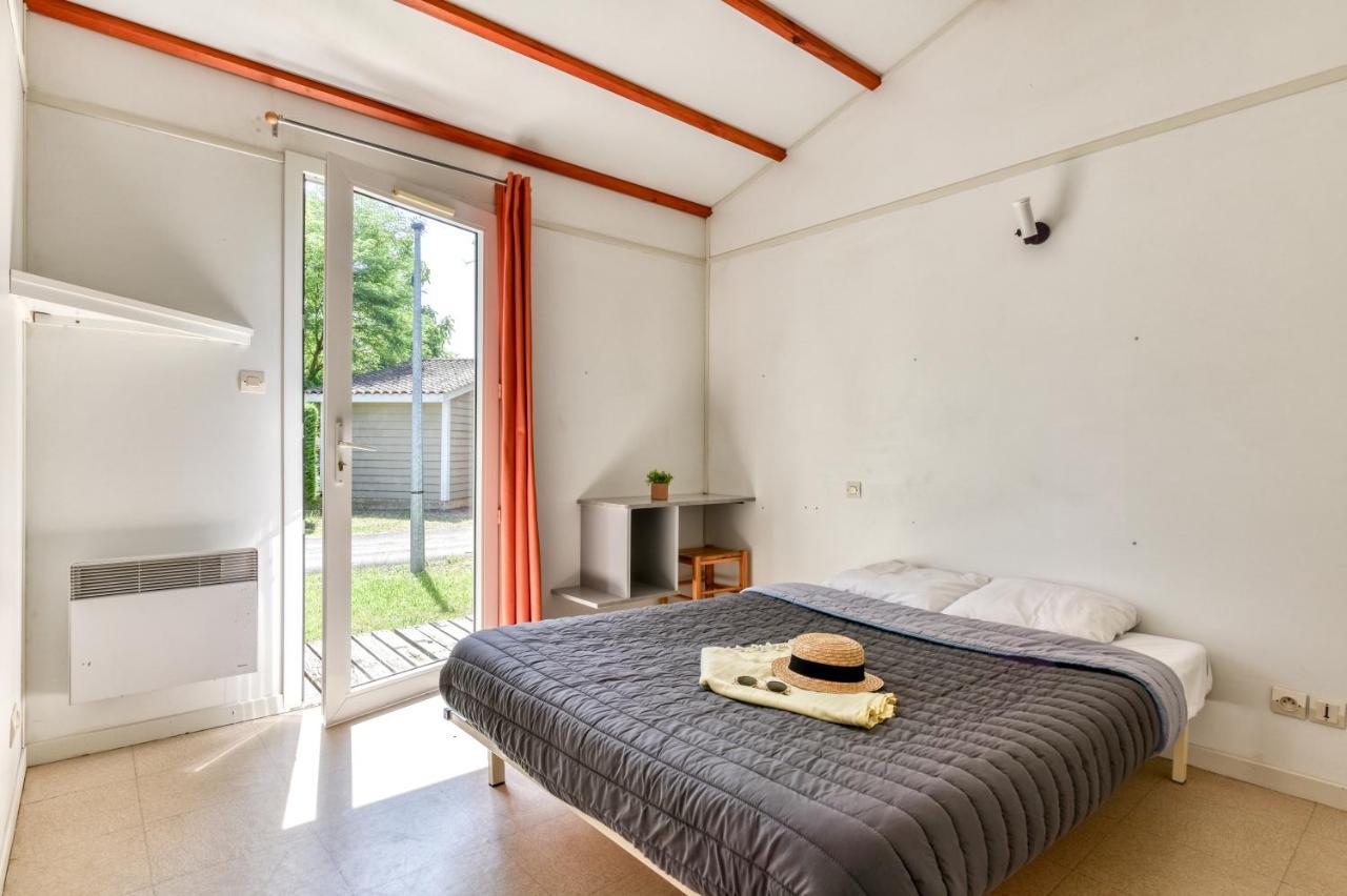 Hotel Camping maeva Escapades Le Domaine du Cèdre à Rivières Extérieur photo