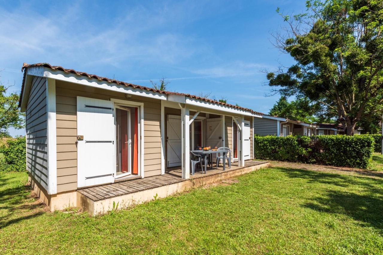 Hotel Camping maeva Escapades Le Domaine du Cèdre à Rivières Extérieur photo